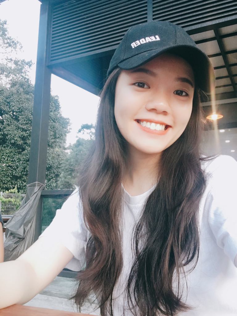 Iris Yow