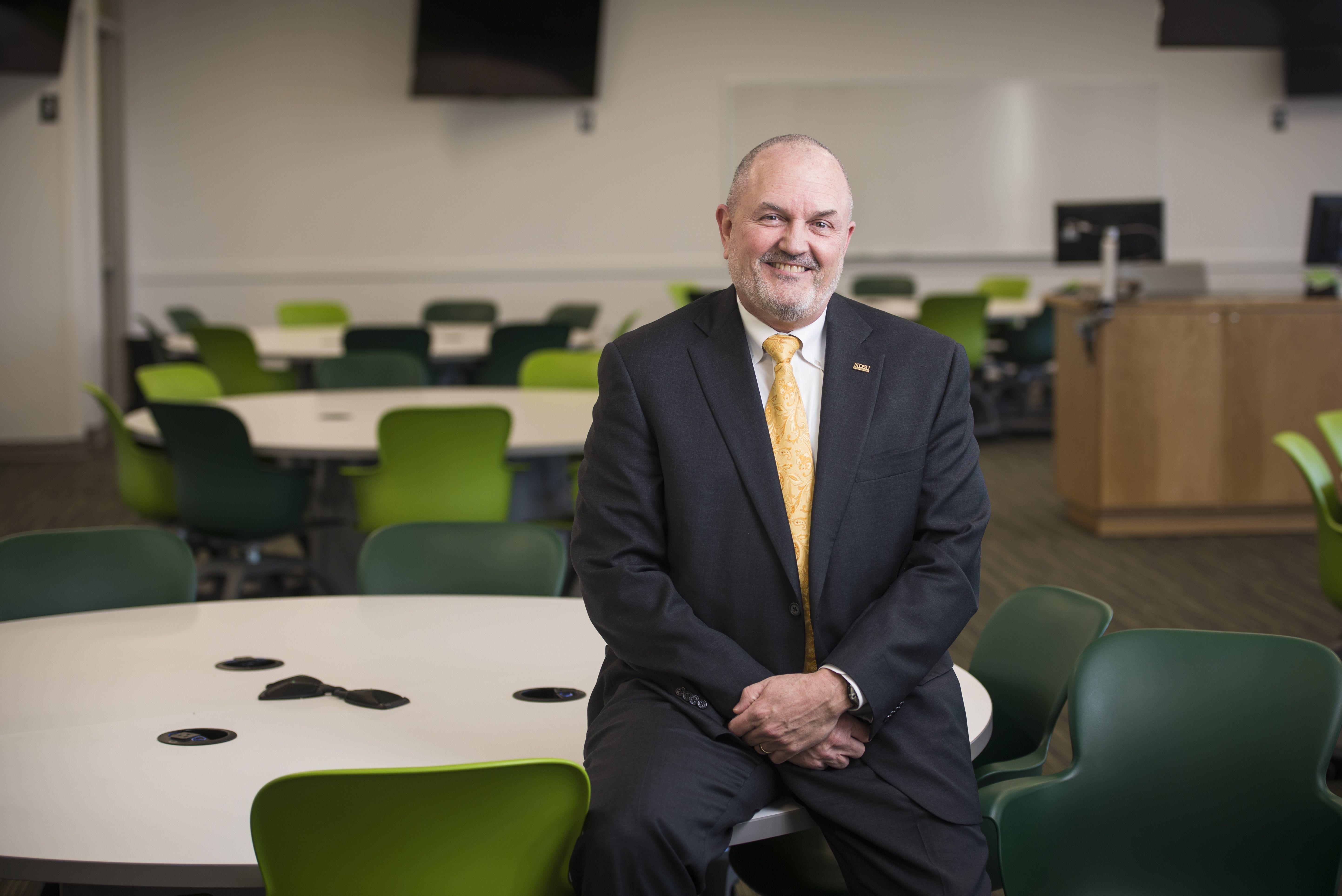 Scholars program challenges, prepares students for careers